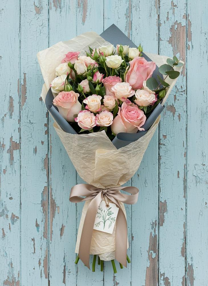 Букет цветов из: Розы в Приморском