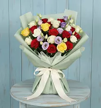 Букет цветов из:  Розы в Приморском