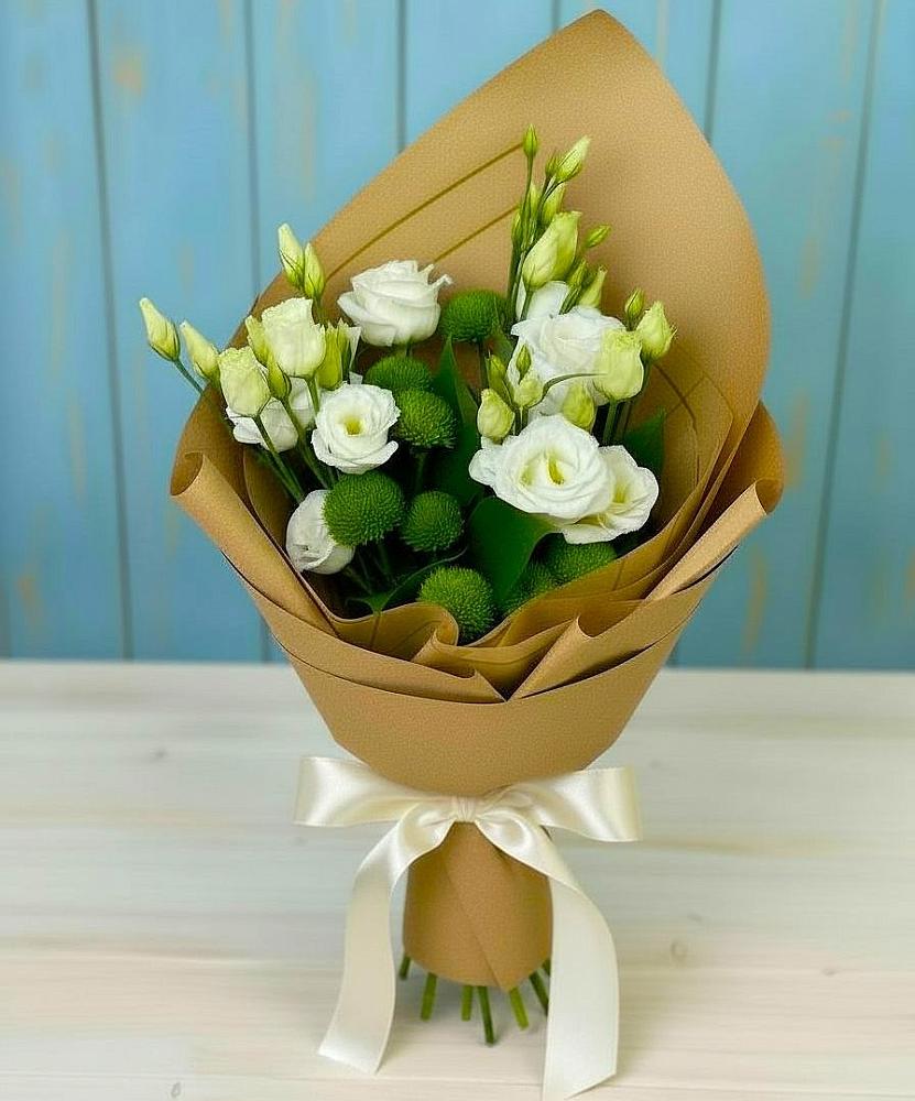 Букет цветов из: Хризантемы и Лизиантусы в Приморском