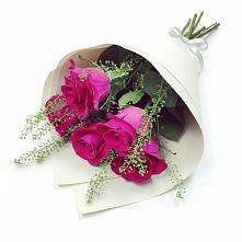 Букет цветов из:  Розы #REPLACE_PRED# Приморском