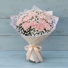 Букет цветов из:  Гвоздики в Приморском