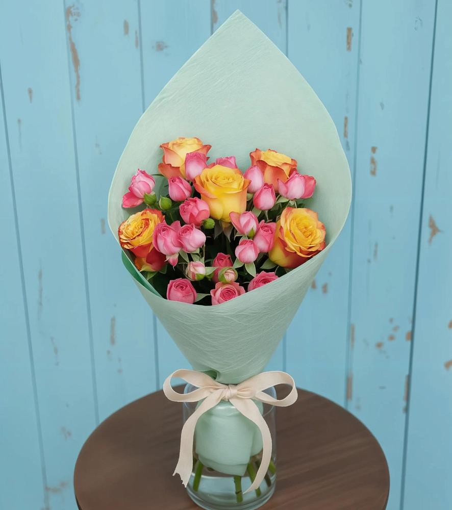 Букет цветов из: Розы в Приморском