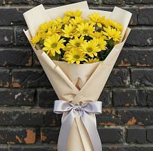 Букет цветов из:  Хризантемы в Приморском
