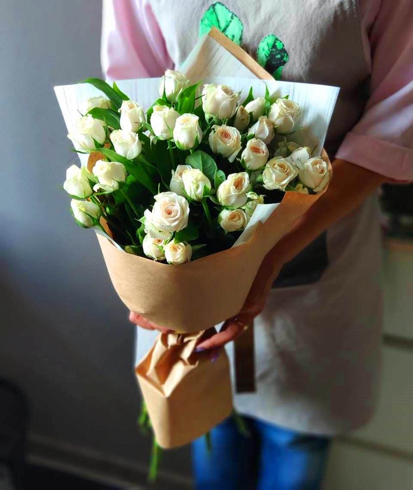 Букет цветов из: Розы в Приморском