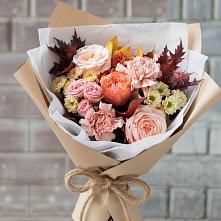 Букет цветов из:  Гвоздики, Хризантемы и Розы в Приморском