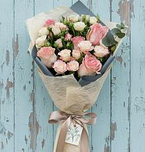 Букет цветов из:  Розы в Приморском