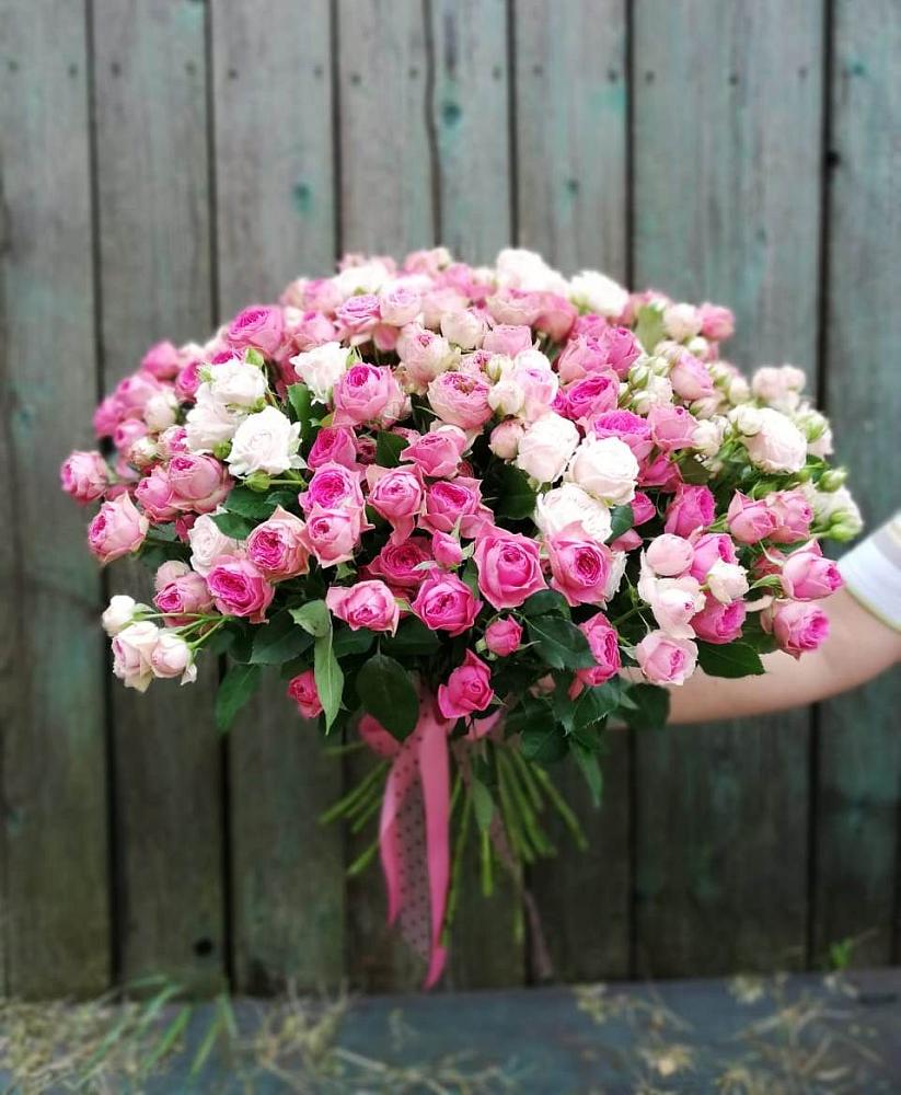 Букет Розовые кустовые розы Натали и Лав Лидия в Приморском