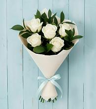 Букет цветов из:  Розы в Приморском