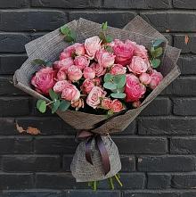 Букет цветов из:  Розы в Приморском